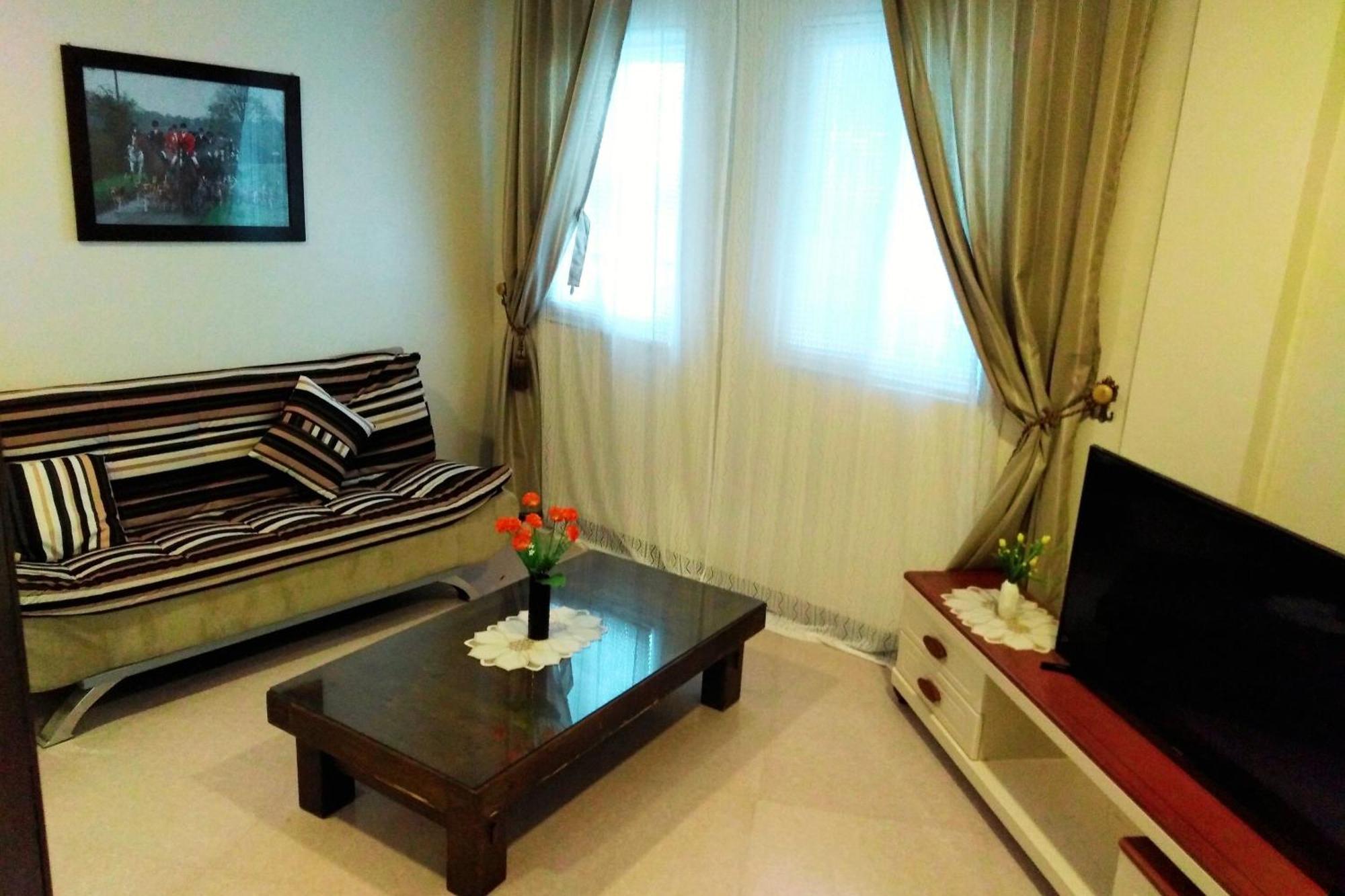 Venezia Suites Hotel Iloilo Room photo